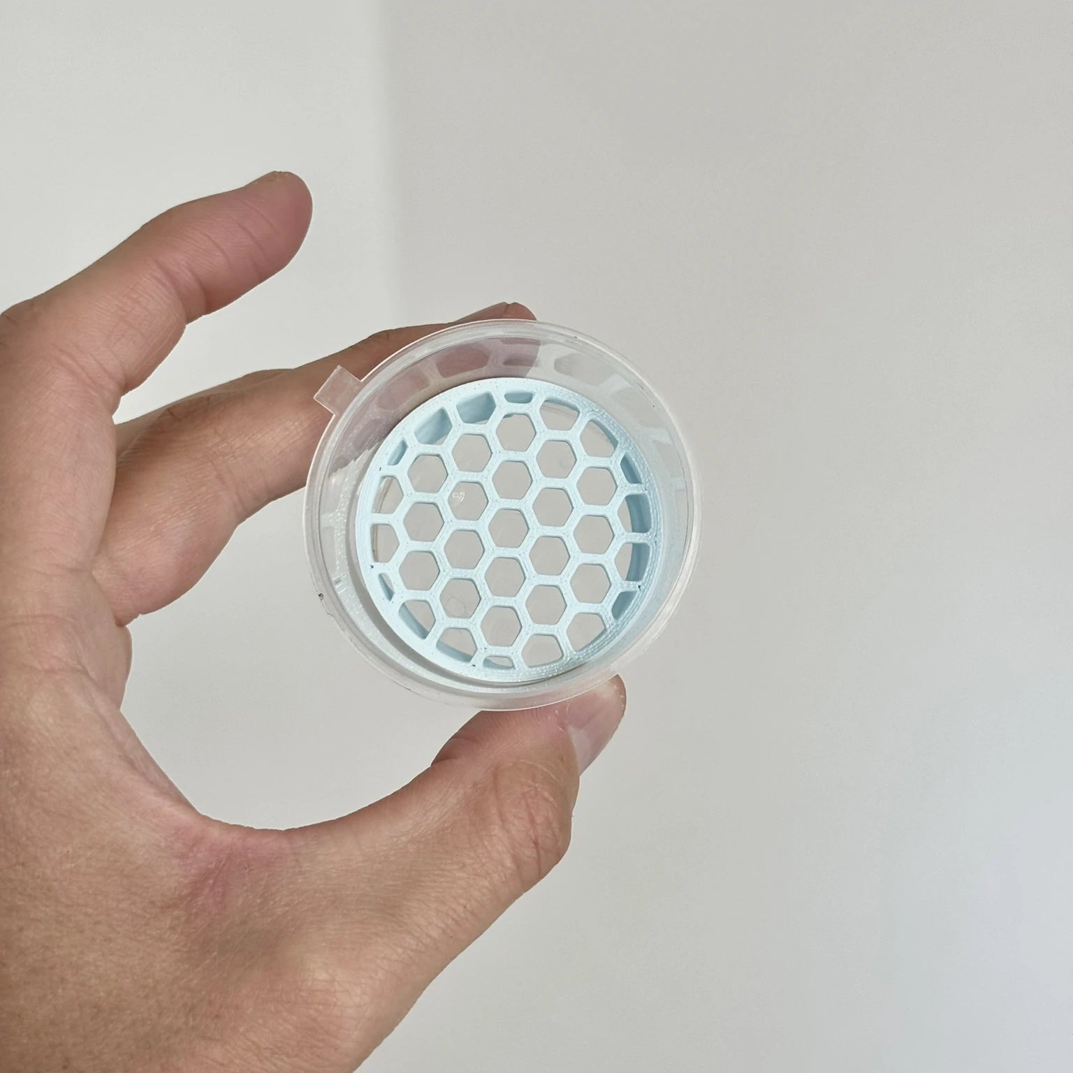 Corm Risers with Clear Cups - Anti-Rot Propagation Disks